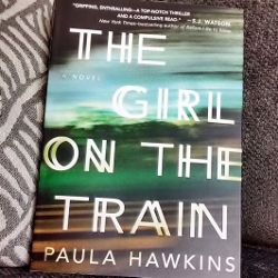 The Girl on the Train (250x250)