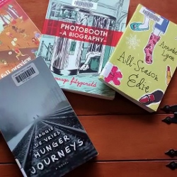 Reading material (250x250)